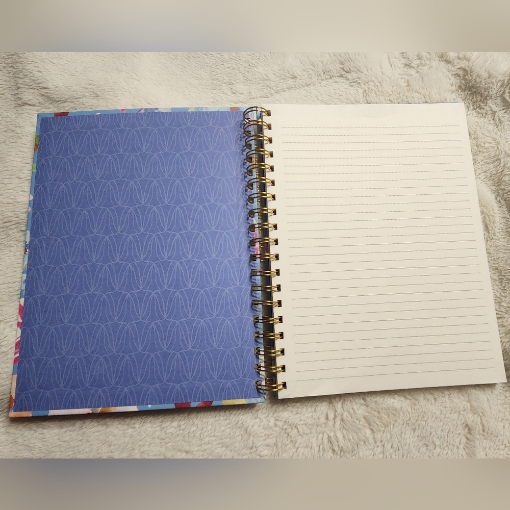 Floral Notes Notebook NWT - Picture 3 of 3